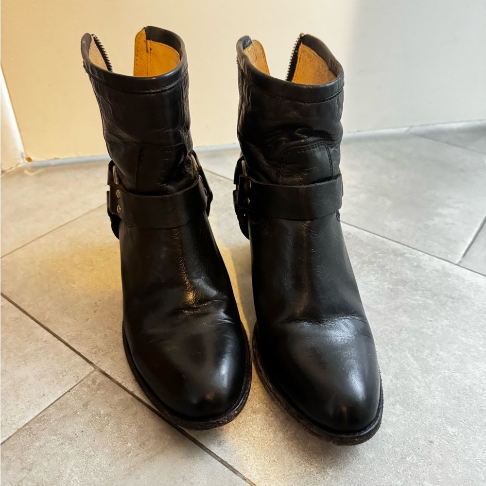 FREY boots - Picture 2 of 4